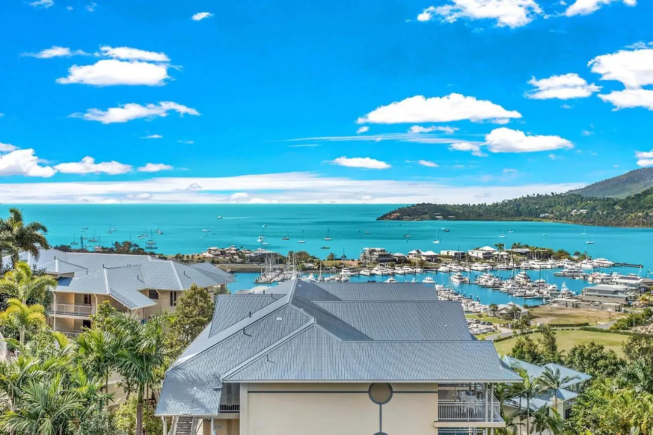 Airlie Beach Ocean Views & Resort Living @ 231 0*, Airlie Beach